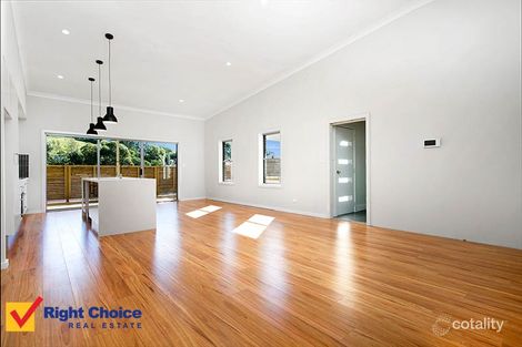 Property photo of 16 Whistlers Run Albion Park NSW 2527