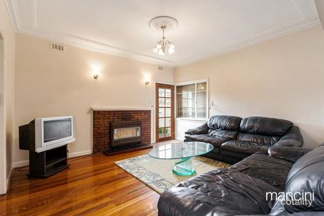 Property photo of 20 Millers Road Brooklyn VIC 3012