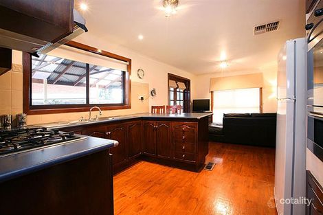 Property photo of 39 Hinkler Drive Mill Park VIC 3082