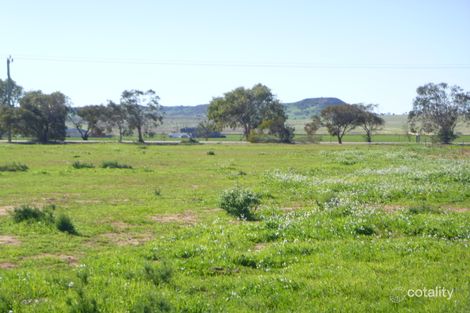 218 Eastlyn Dr, Deepdale, WA 6532