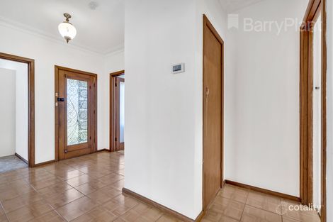 Property photo of 46 Rathcown Road Reservoir VIC 3073