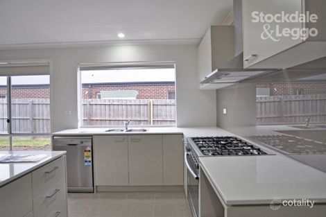 Property photo of 4 Lavender Place Inverloch VIC 3996