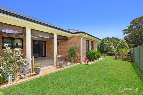 Property photo of 4 Napier Place Albion Park NSW 2527