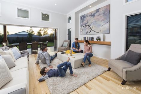 Property photo of 4 Coromandel Court Dunbogan NSW 2443