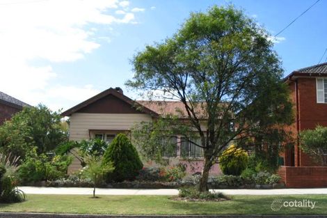 11 Olive St, Kingsgrove, NSW 2208