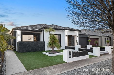 27 Malibu Bvd, Point Cook, VIC 3030