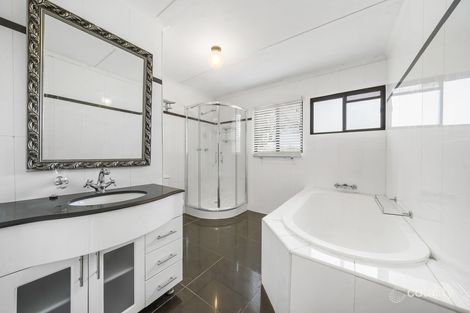 Property photo of 4 Goodsirs Road Murphys Creek QLD 4352