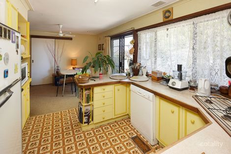 Property photo of 42 Gardenia Street Pakenham VIC 3810