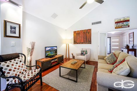 Property photo of 18A Rennie Crescent North Hilton WA 6163