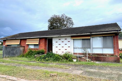 Property photo of 2 Hosking Crescent Glenfield NSW 2167