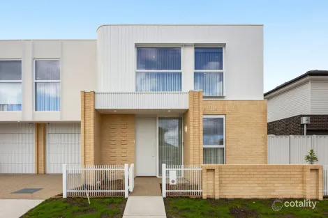 Property photo of 18 George Street Niddrie VIC 3042