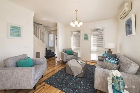 Property photo of 2/18 Mackay Avenue Glen Huntly VIC 3163