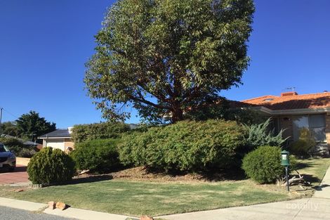 2b Margery Cl, Beldon, WA 6027