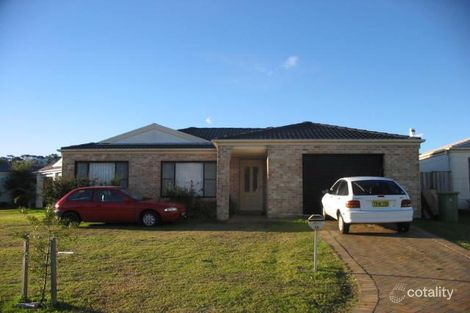 14 Aurora Pl, Bateau Bay, NSW 2261