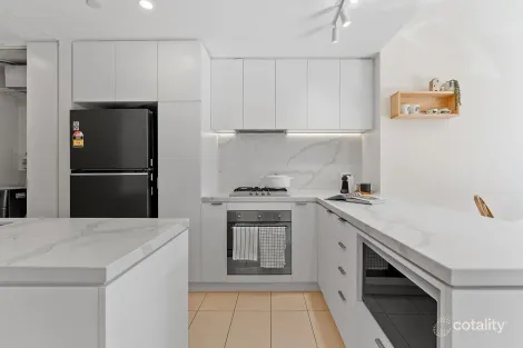 Property photo of 6/33 Queens Avenue Doncaster VIC 3108