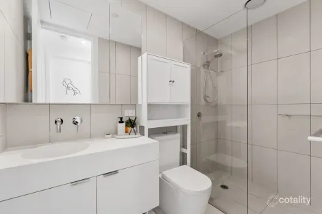 Property photo of 6/33 Queens Avenue Doncaster VIC 3108