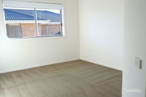 Property photo of 137 Beachview Parade Point Cook VIC 3030