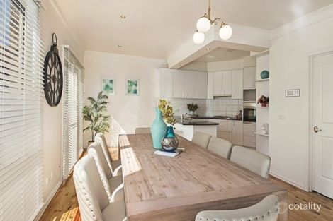 Property photo of 2/18 Mackay Avenue Glen Huntly VIC 3163