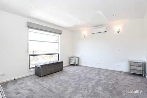 Property photo of 3 Caroline Drive Templestowe Lower VIC 3107