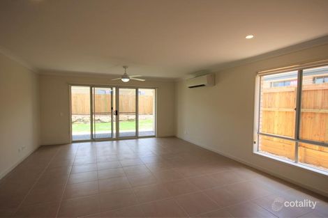 Property photo of 138 Bush Tucker Road Berrinba QLD 4117