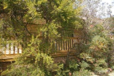 25 Tarwarri Rd, Summerland Point, NSW 2259