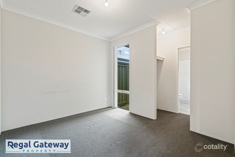 Property photo of 5 Golden Way Piara Waters WA 6112