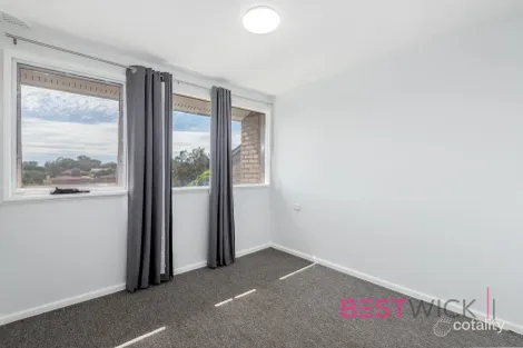 Property photo of 8 Middlemiss Place Windradyne NSW 2795