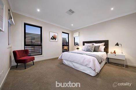 Property photo of 15A Yaralla Road Bentleigh East VIC 3165
