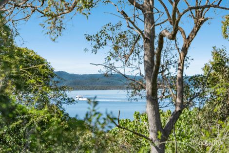 Property photo of 137 Esplanade Redland Bay QLD 4165