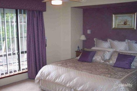 Property photo of 26 Excalibur Circle Camillo WA 6111