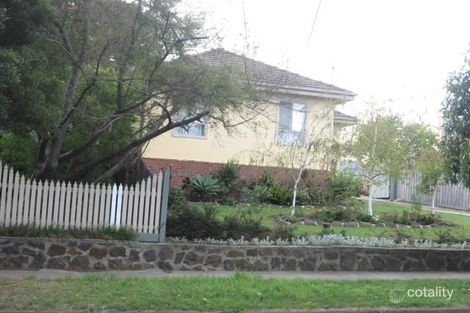 102 Summerhill Rd, Reservoir, VIC 3073