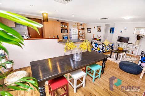 Property photo of 25 Mulloway Place Warnbro WA 6169