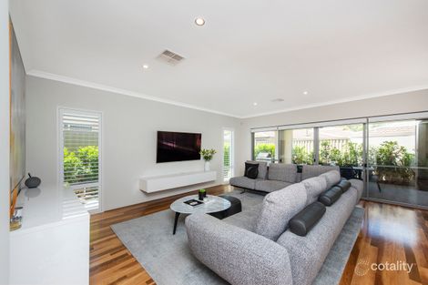 Property photo of 2A Weir Place Bateman WA 6150