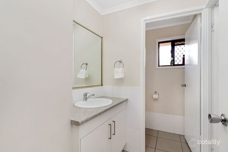 Property photo of 1/63 Robertson Road Raceview QLD 4305