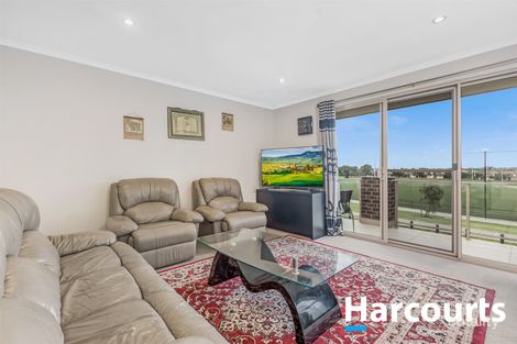 Property photo of 32 Aleppo Place Cranbourne VIC 3977