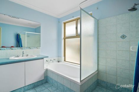 Property photo of 23 Larrawa Circle Ellenbrook WA 6069