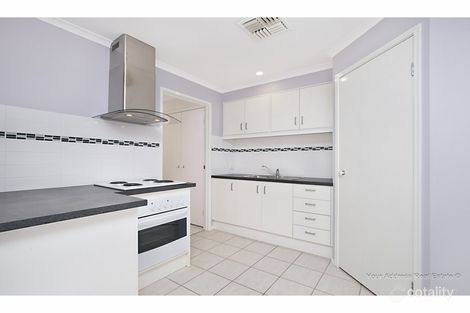 Property photo of 15 Lomandra Court Heritage Park QLD 4118
