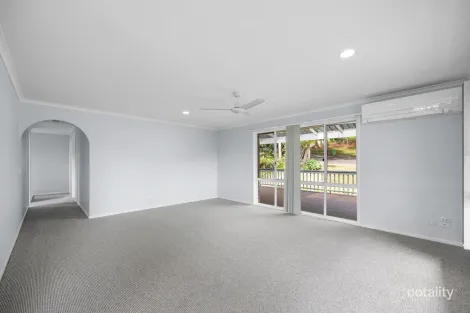 Property photo of 31 Binnea Street Yaroomba QLD 4573