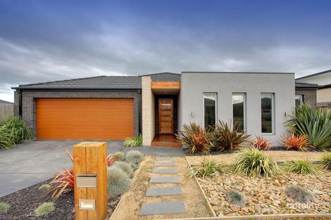 43 Marthas Ridge Dr, Mount Martha, VIC 3934