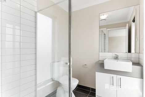 Property photo of 117A Elmslie Drive Cranbourne East VIC 3977