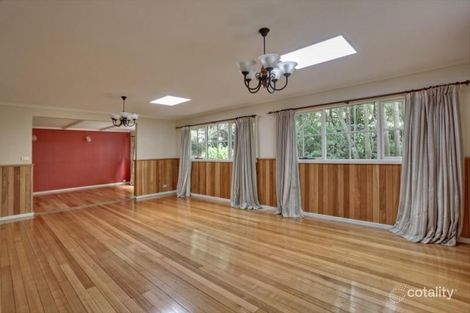 Property photo of 1 Brisbanes Road Cockatoo VIC 3781
