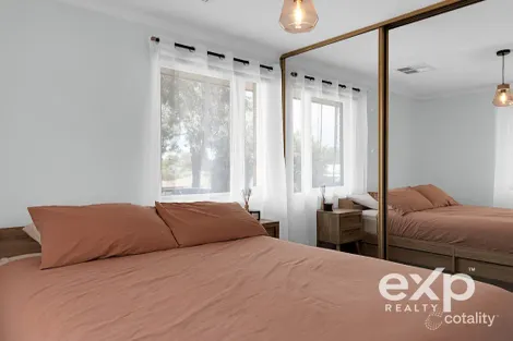 Property photo of 84 Illyarrie Avenue Surrey Downs SA 5126