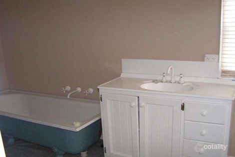 Property photo of 28 Old Main Road Eganstown VIC 3461