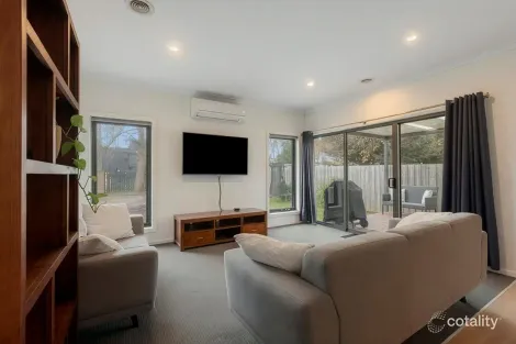 Property photo of 4 Haymic Place Tyabb VIC 3913