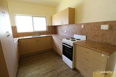 Property photo of 2 Hicks Street Richmond Hill QLD 4820