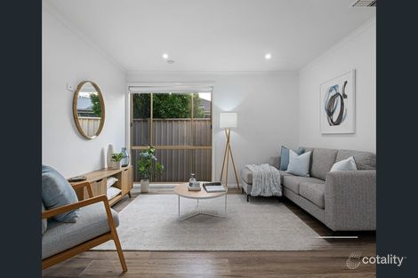 Property photo of 16 Madden Drive Yarrawonga VIC 3730
