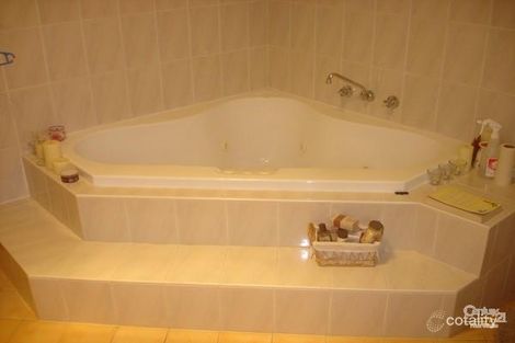 Property photo of 5 Jamieson Lane Fairfield East NSW 2165
