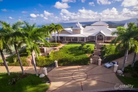 10-12 Hibiscus Ct, Rocky Point, QLD 4873