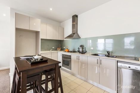 Property photo of 5/101-103 Orrong Crescent Caulfield North VIC 3161