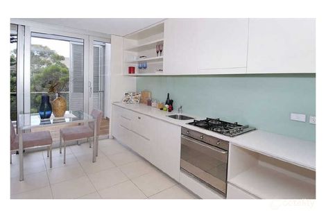 Property photo of 4/154 Glenayr Avenue Bondi Beach NSW 2026